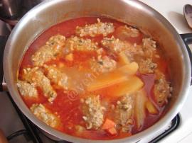 Terbiyeli Sebzeli Pirinçli Sulu Köfte Yemeği