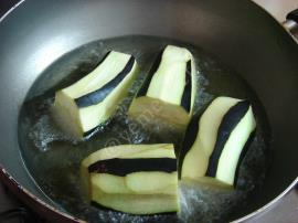 Fırında Kıymalı Karnıyarık