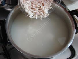 Tavuklu Buğday Çorbası