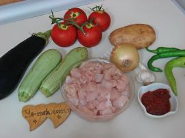 Tavuklu Türlü Yemeği