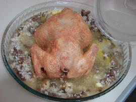 Fırında İç Pilavlı Bütün Tavuk