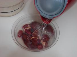 Fırında İç Pilavlı Bütün Tavuk