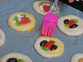 Pastane Usulü Minik Pizza