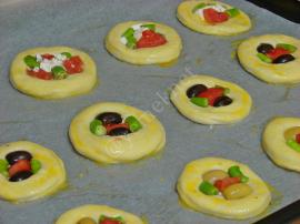 Pastane Usulü Minik Pizza