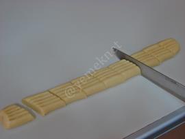 Pastane Usulü Un Kurabiyesi