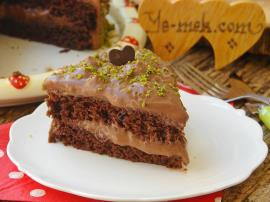 Çikolatalı Yaş Pasta