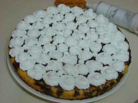 Şişleme Pasta (Dürtme Kek)