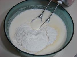 Şişleme Pasta (Dürtme Kek)