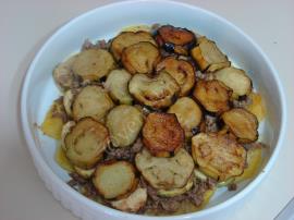 Fırında Beşamel Soslu Kıymalı Sebzeli Oturtma