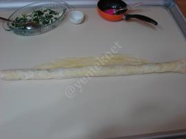 Ispanaklı Rulo Börek