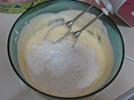 Şeftalili Alt Üst Kek