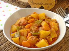 Kıymalı Havuçlu Patates Yemeği