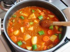 Kıymalı Havuçlu Patates Yemeği