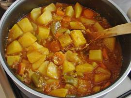 Kıymalı Havuçlu Patates Yemeği