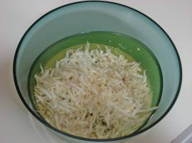 Yoğurtlu Kereviz Salatası