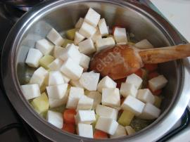 Etli Terbiyeli Kereviz Yemeği