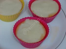 Karamel Soslu Muhallebi