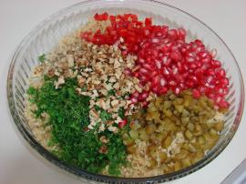 Narlı Bulgurlu Tabule Salatası