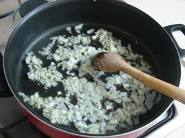 Tencerede Sebzeli Tavuk But Yemeği