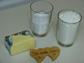 Üç Malzemeli Un Kurabiyesi