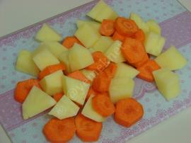 Fırında Beşamel Soslu Tavuklu Brokoli