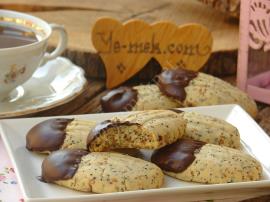 Çikolatalı Haşhaşlı Susamlı Kurabiye