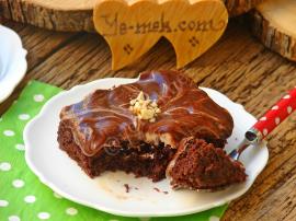 Ebruli Çikolatalı Pasta