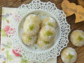 Tereyağlı Fıstıklı Un Kurabiyesi