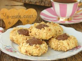 Çikolata Dolgulu Fındıklı Kurabiye