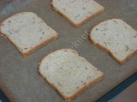 Fırında Kıymalı Ekmek Dilimleri