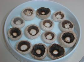 Fırında Kıymalı Mantar Dolması