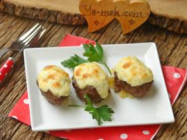 Fırında Kremalı Patates Püreli Köfte