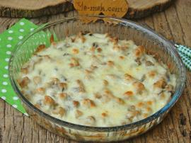 Fırında Beşamel Soslu Tavuk Yemeği