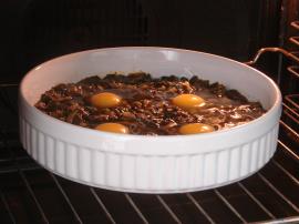 Fırında Yumurtalı Ispanak Yemeği