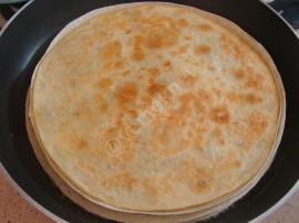 Tavada Lavaş Böreği