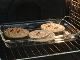 Acılı Ekmek Dilimleri