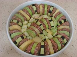 Fırında Köfteli Sebze Dizmesi