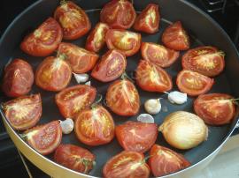 Közlenmiş Domates Çorbası