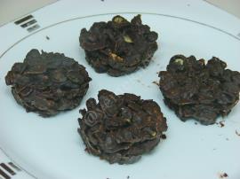 Kuru Meyveli Mısır Gevrekli Çikolatalı Tatlı