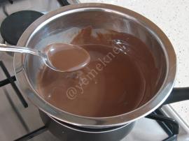 Çikolatalı Kartopu Kurabiyesi