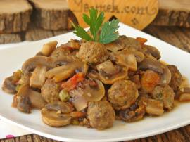 Köfteli Mantar Yemeği