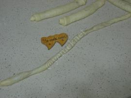 Tahinli Rulo Çörek