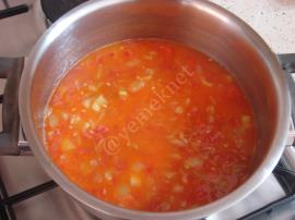 Domatesli Arpa Şehriye Pilavı