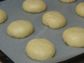 Sade Pastane Poğaçası