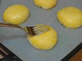 Sade Pastane Poğaçası