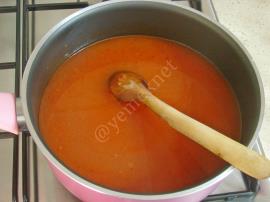 Arpa Şehriyeli Kırmızı Mercimek Çorbası