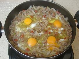 Soğanlı Yumurtalı Mıhlama