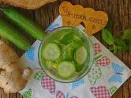 Göbek Yağlarını Eriten Salatalık Çayı