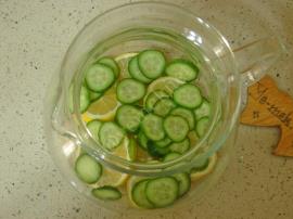 Göbek Yağlarını Eriten Salatalık Çayı