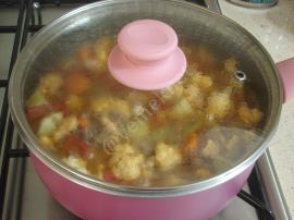 Kıymalı Patatesli Karnabahar Yemeği